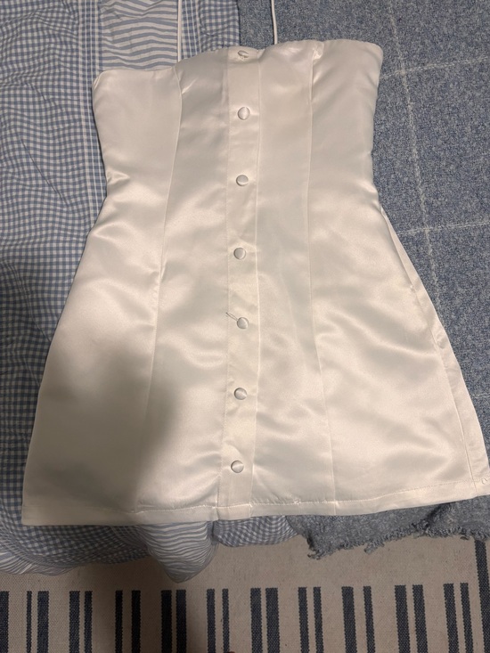 Peppermayo Dresses & Skirts - Peppermayo White Satin Strapless Button-Front Mini Dress